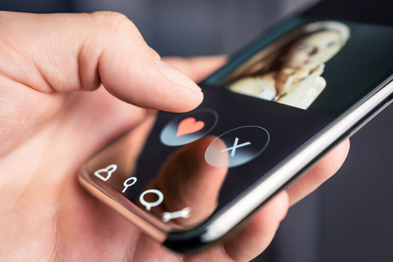 Online-Dating: Jeder Dritte sucht im Netz nach Dates