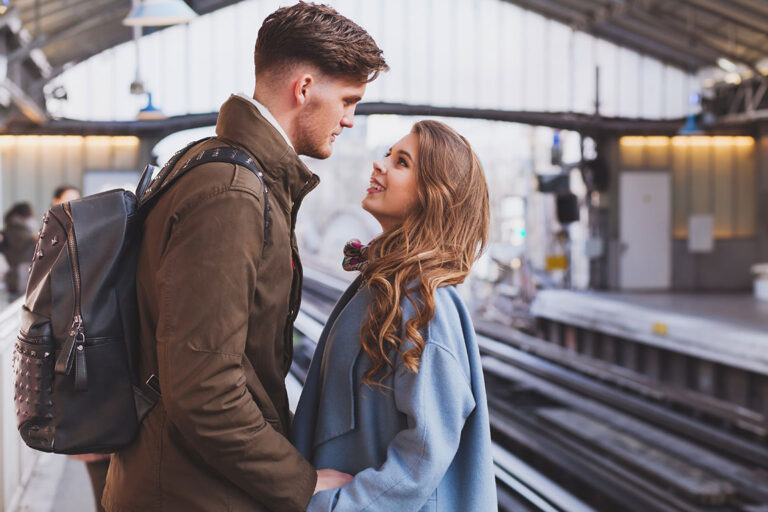 Fernbeziehung: Liebe auf Distanz oder psychische Belastung?